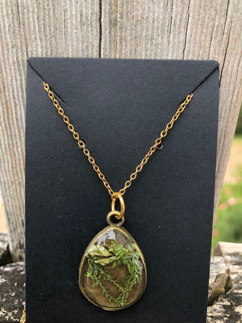 Botanical Vintage Style Necklace