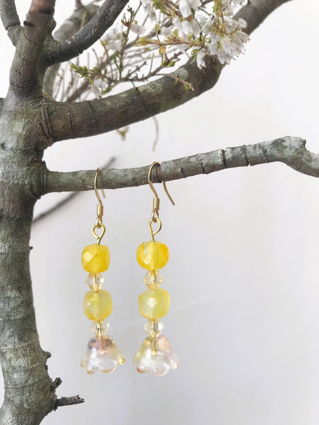Yellow Agate Silver Flower Dangle Vintage Folk Earrings